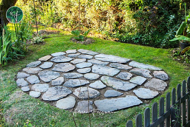 Terrasse en lauze avant